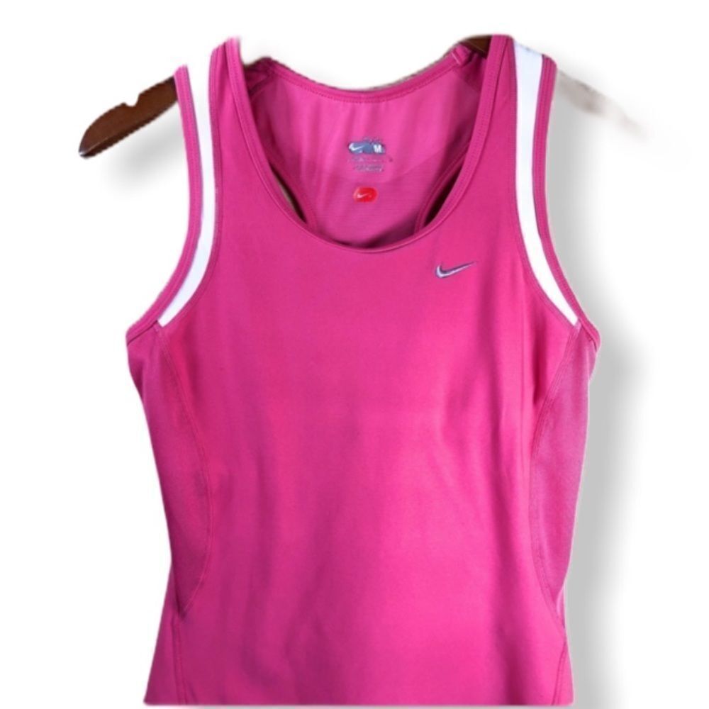 Nike Racerback Tank Top With Built In Bra - Picture 1 of 7
